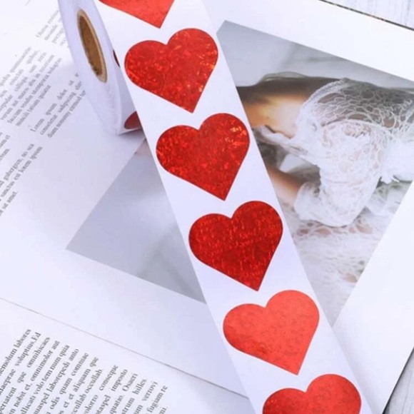 NWT Red Heart Sticker Roll of 500! - Picture 3 of 5